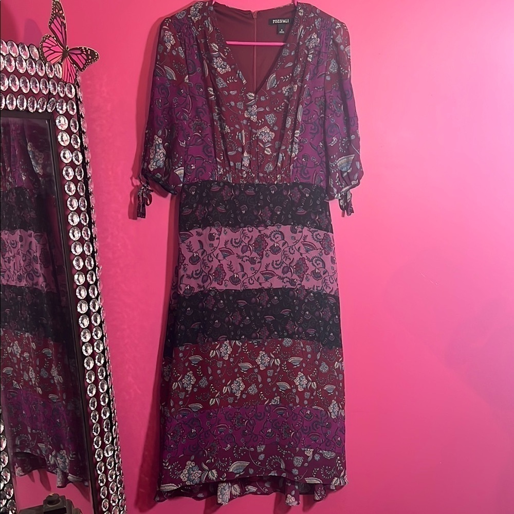 Gorgeous BoHo midi dress.